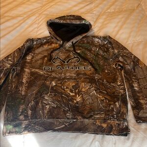 Realtree Forest Camo Pullover